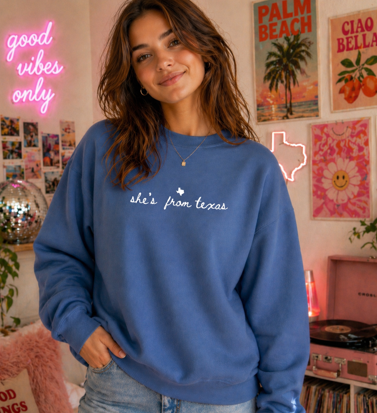 She’s From Texas - Sweatshirt